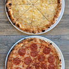Add this to cart first and then choose 1 free pizza)